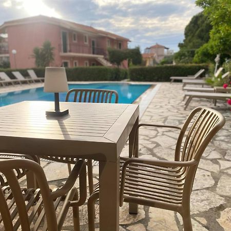 Апартаменты Moulinos Loft Свороната Экстерьер фото
